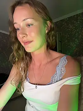 Audrey_stonee Adlı Modelin Canlı XXX Sohbeti