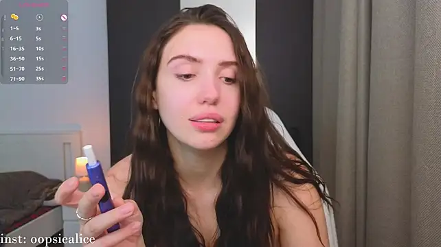 Chat XXX en directo de AliceSpark