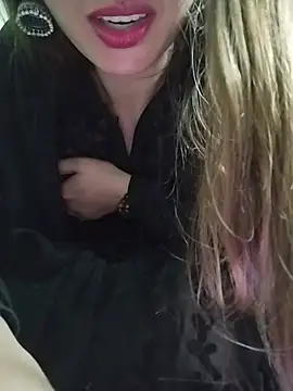 Chat +18 de Noor_Darliing ao vivo