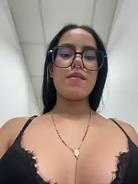 TopDollXXX Chat XXX in diretta