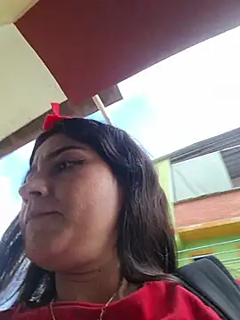 Chat XXX en directo de NahomyAdams