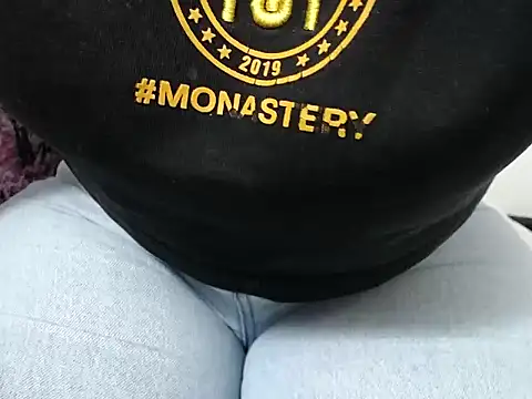 pervertt_sussyのライブXXXチャット