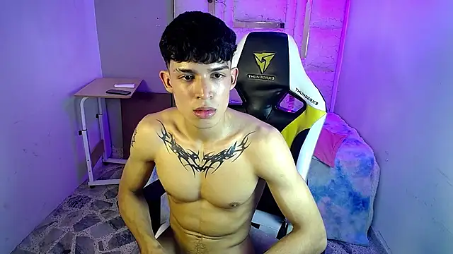 XXX chat uživo modela Liom_Gym