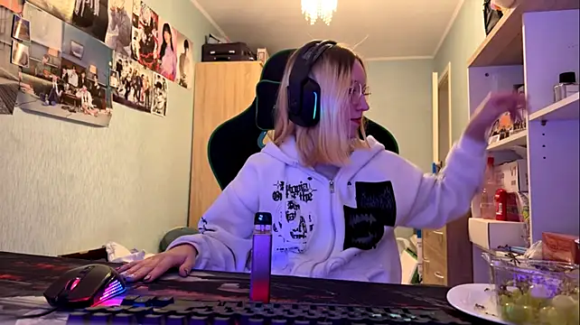 SoniaKotts live XXX chat