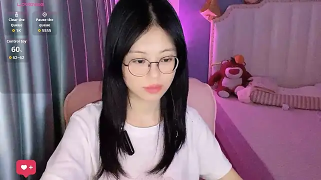 Luna-666's Live XXX Chat
