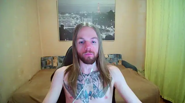 Chat XXX en directo de AdamDickens