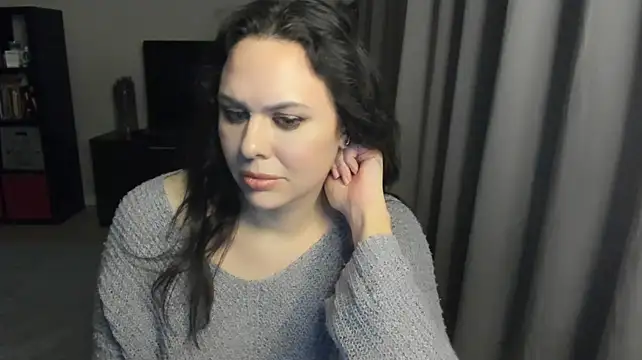 XXX chat uživo modela MollyCheiz