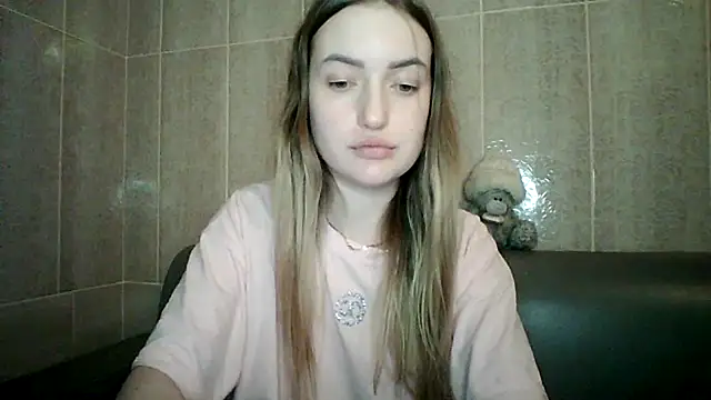 Lisanta Live XXX-Chat