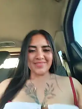 MAYE__13 Adlı Modelin Canlı XXX Sohbeti