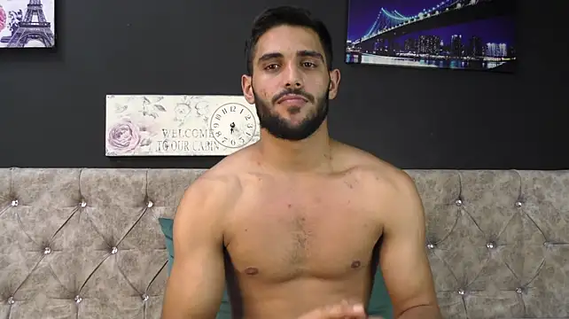 Chat XXX Live EnzoKnox
