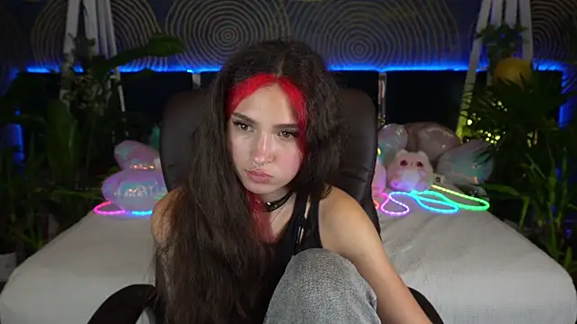 Chatroom XXX en direct de BabyFlowerr