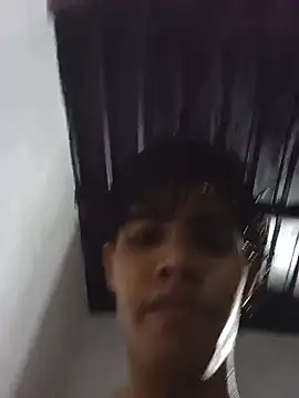 XXX chat uživo modela Ganimendes