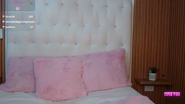 XXX chat uživo modela BustamanteHanna
