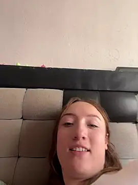 Valery_Salmons Pertunjukan Webcam