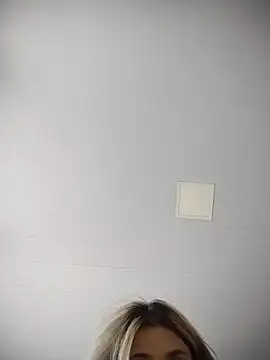 thayany live XXX chat