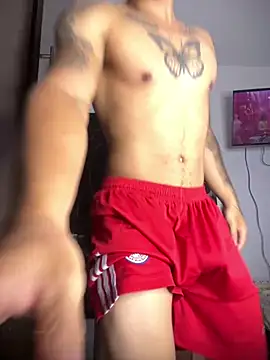 Enzomoretti__n Live XXX chat