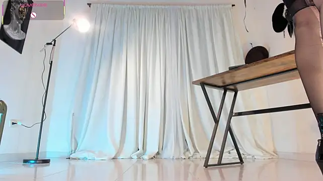 Živý XXX chat ArchieCollins
