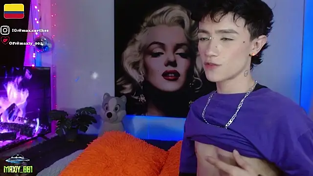 maxiy_001 라이브 XXX 채팅