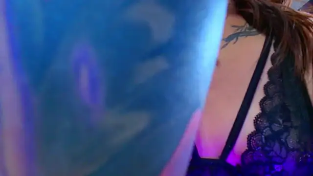 LiaHarryisのライブXXXチャット