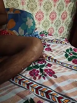 naightq live XXX chat