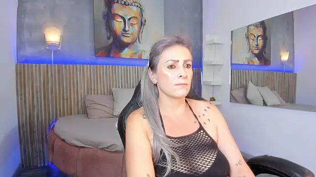 Czat XXX na żywo – emma_fox84
