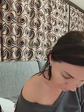 Diamond_Monna Chat XXX in diretta
