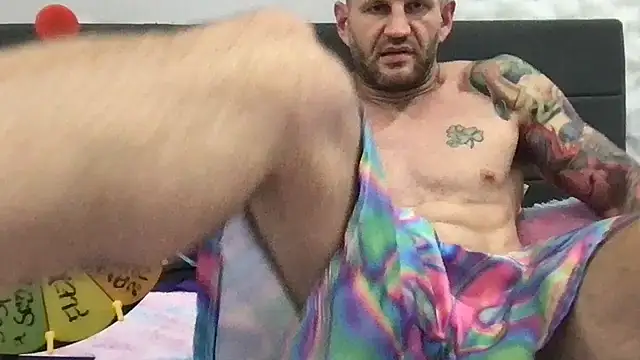 brianomally 现场XXX聊天