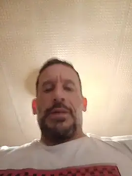 XXX chat uživo modela hernan198o