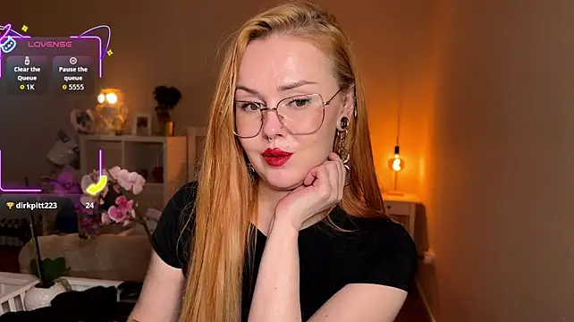 XXX chat uživo modela Sargonium999