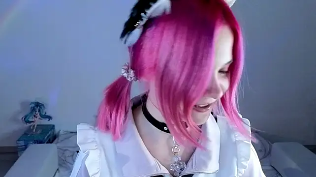 Hikkacat's Live XXX Chat