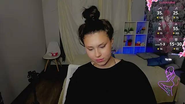 amelibamby Adlı Modelin Canlı XXX Sohbeti