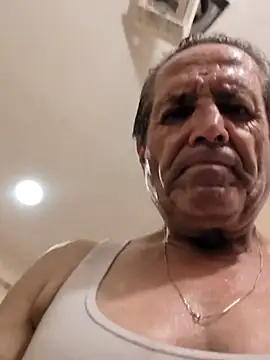 bobby69cockn Live XXX chat