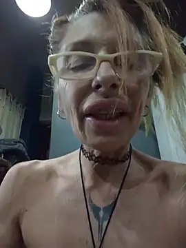 Živý XXX chat FrozenWaffle