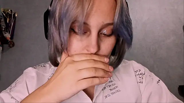 Онлайн чат XXX BreanneRadley