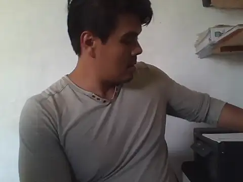 Chat +18 de coronel5002 ao vivo