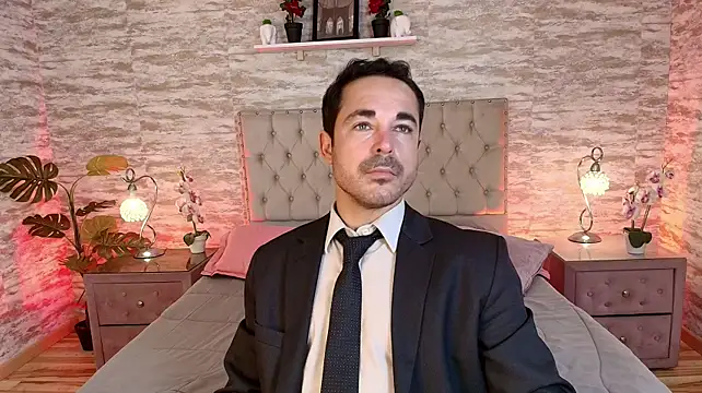 Adams_Sanz 现场XXX聊天