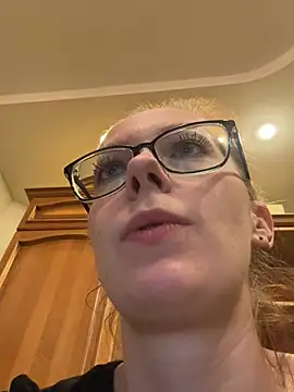 RussianGirls_'s Live XXX Chat