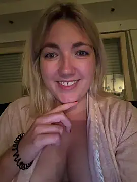 LauraStarrn Live XXX chat