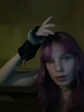 Divabolical's Live XXX Chat