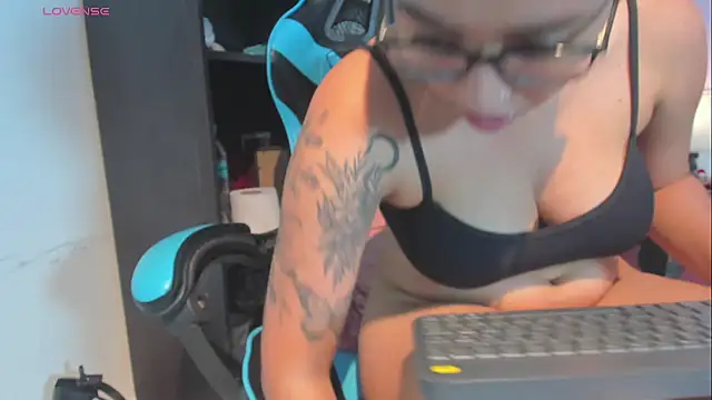 XXX chat uživo modela _maria_foxx_