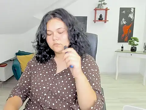 XXX chat uživo modela HaraNoir