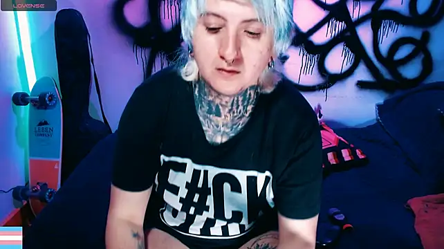 Chat XXX en directo de Marieblueeyes