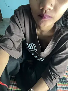 Ex_ppriya 现场XXX聊天