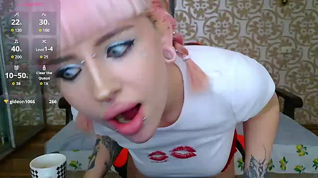 Živý XXX chat EmberSweety
