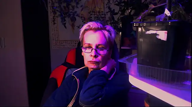 HelgaHimmell Live XXX-Chat