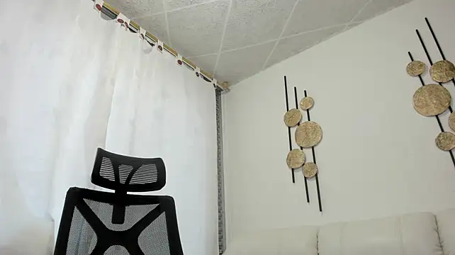 Luna_milf13 Live XXX-Chat