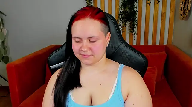 DaisyHarts' Live XXX Chat