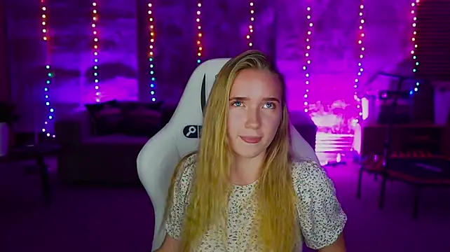 Sofia_054 élő XXX-chatje