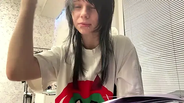 XXX chat uživo modela RavenWink