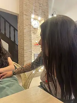 Lummii_ Chat XXX in diretta